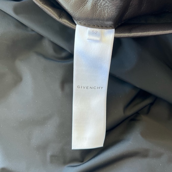 Givenchy Puffer Jucket - Picture 10 of 10